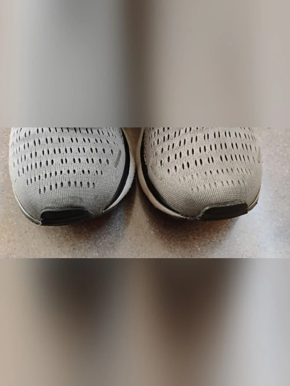 Brooks Ghost Men's Running Shoes - Gray & Black